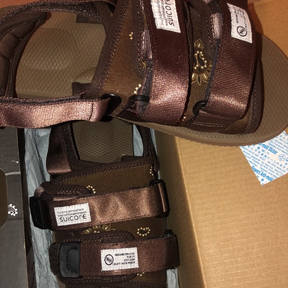 Suicoke collabs with NEIGHBORHOOD Tokyo. - Picture 2 of 3